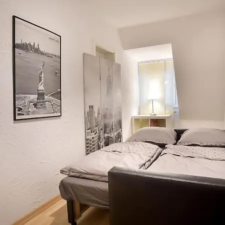 5 Secret Escape Apartment Above Stuttgart Exterior photo