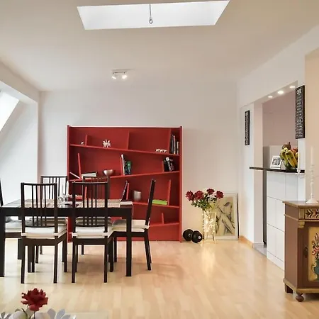 5 Secret Escape Apartment Above Stuttgart Exterior photo